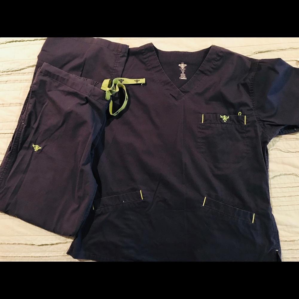 Med couture scrubs